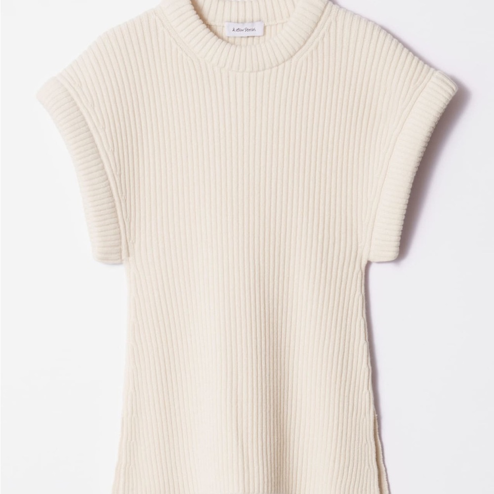 & Other Stories Cream Rib-Knit Vest – XS